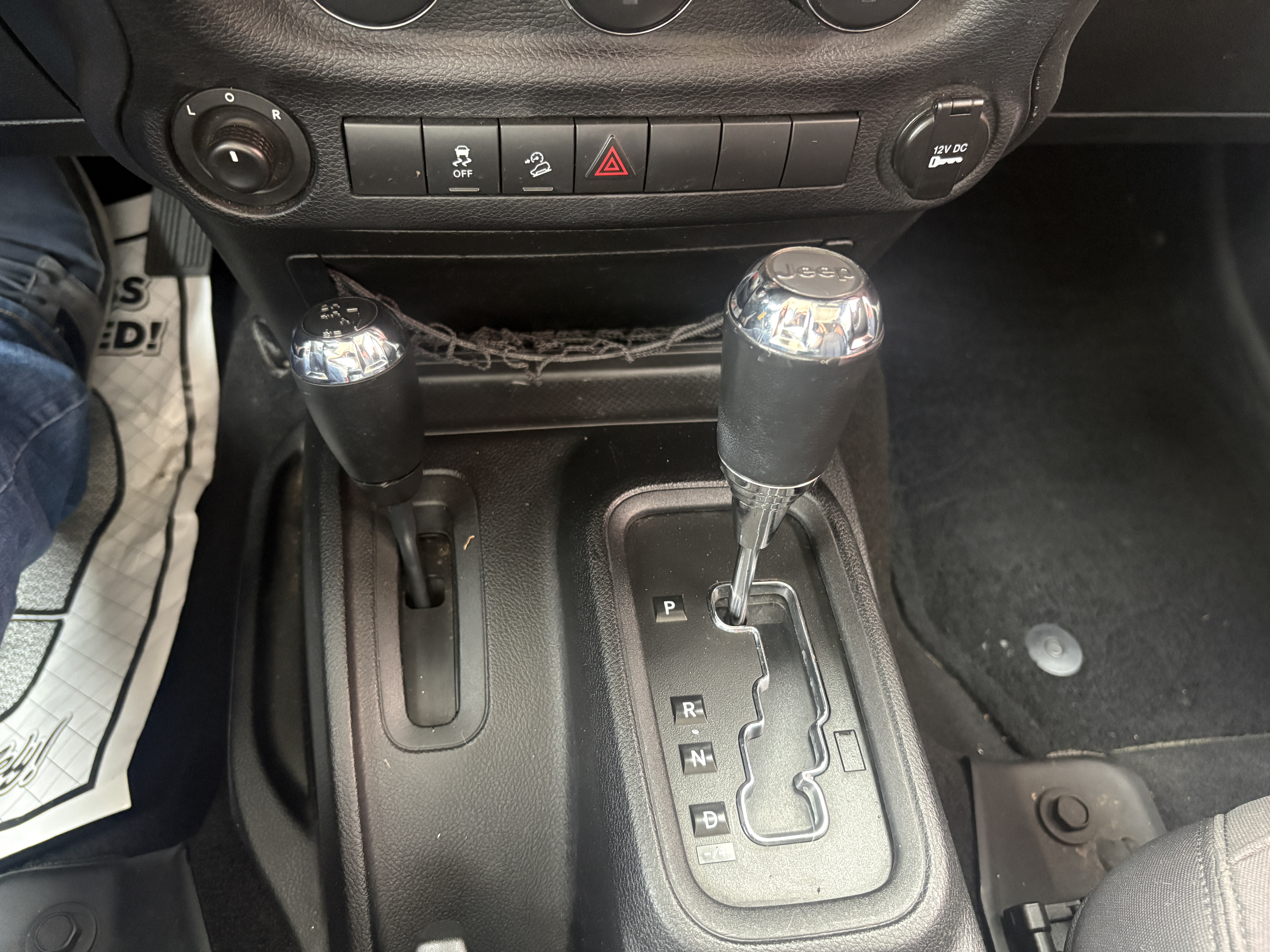 Used 2014 Jeep Wrangler 4WD Unlimited Sport image 18