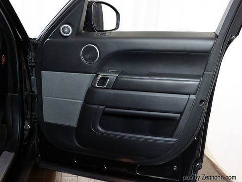 Used 2017 Land Rover Range Rover Sport SVR image 37