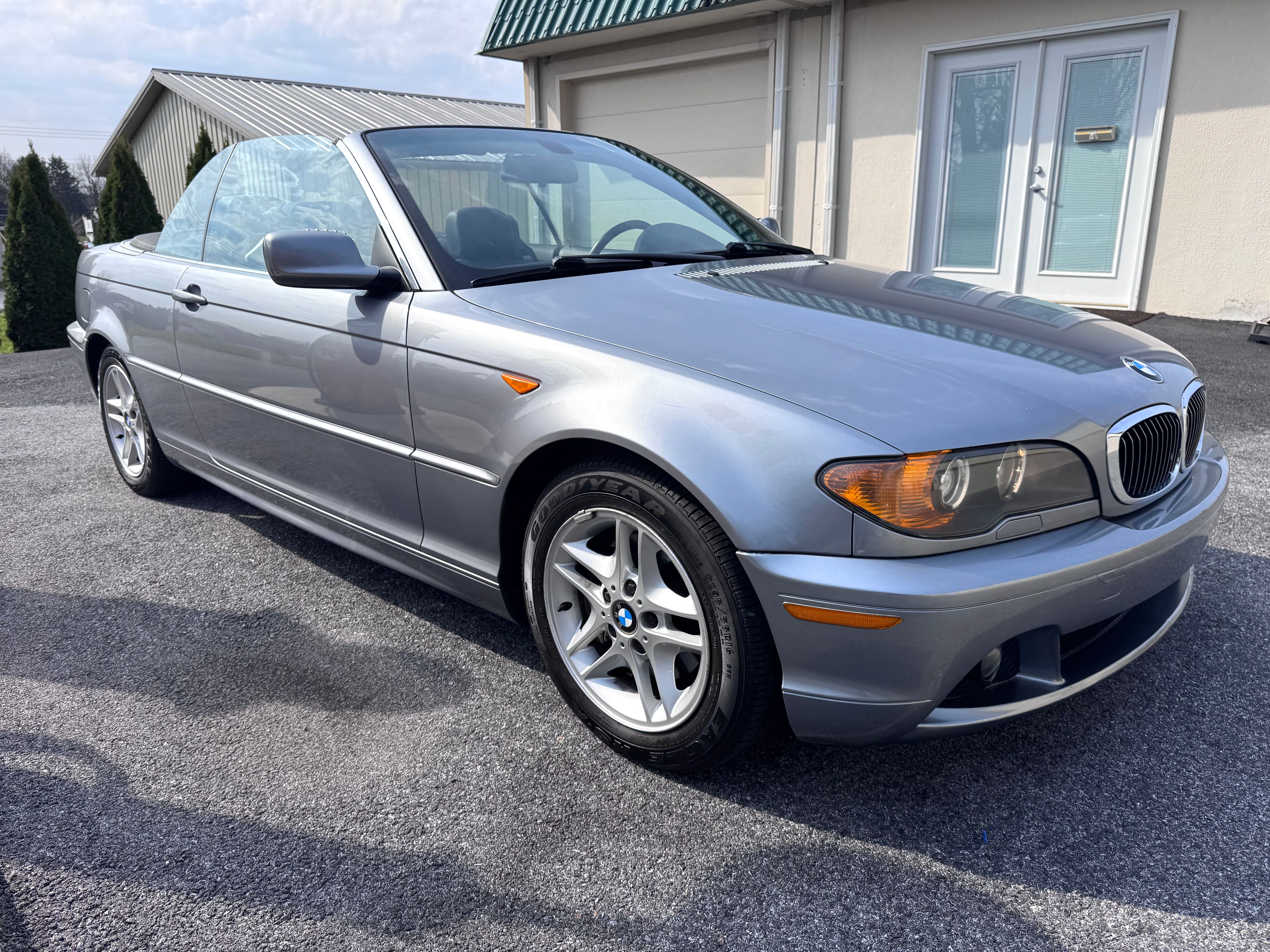 Used 2004 BMW 325Ci RWD image 4