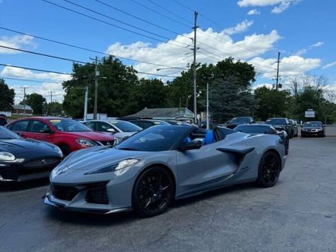 Used 2024 Chevrolet Corvette Z06 image 4