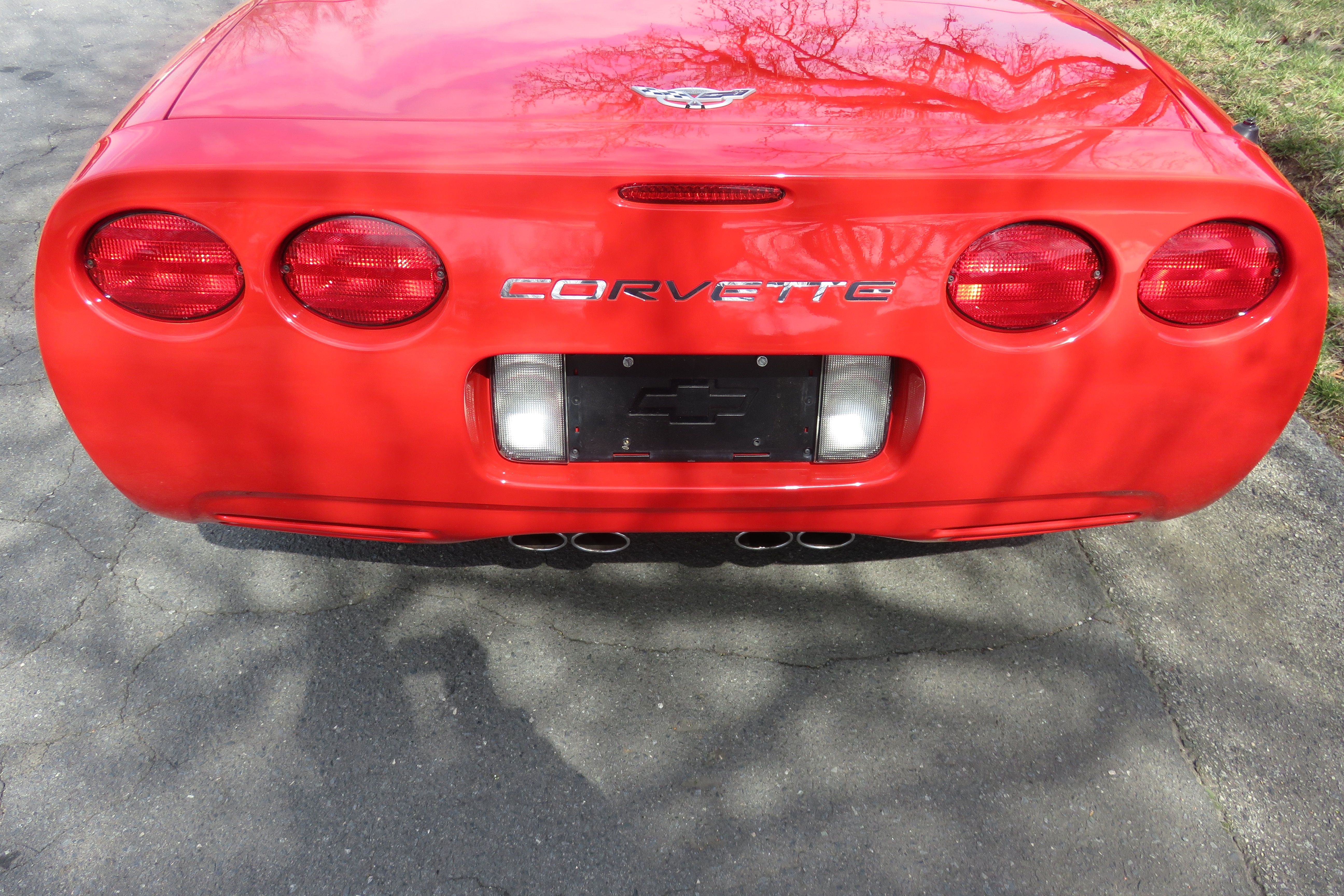 Used 2003 Chevrolet Corvette Convertible RWD image 17
