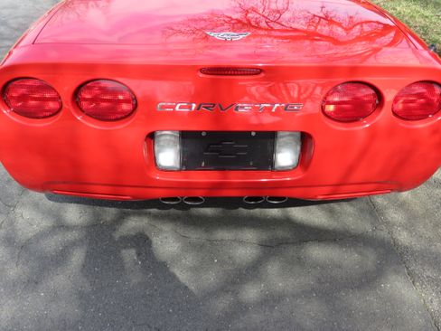 Used 2003 Chevrolet Corvette image 17