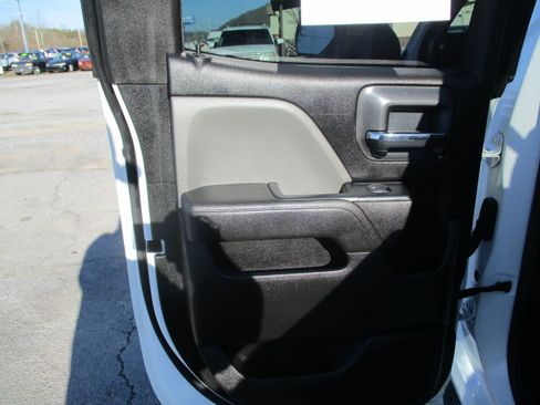 Used 2019 Chevrolet Silverado 1500 LD image 20