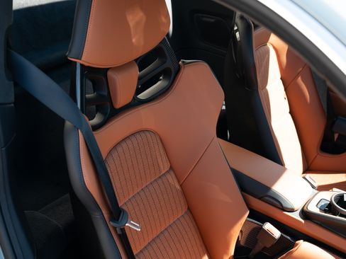 Used 2024 Porsche 911 S/T image 6