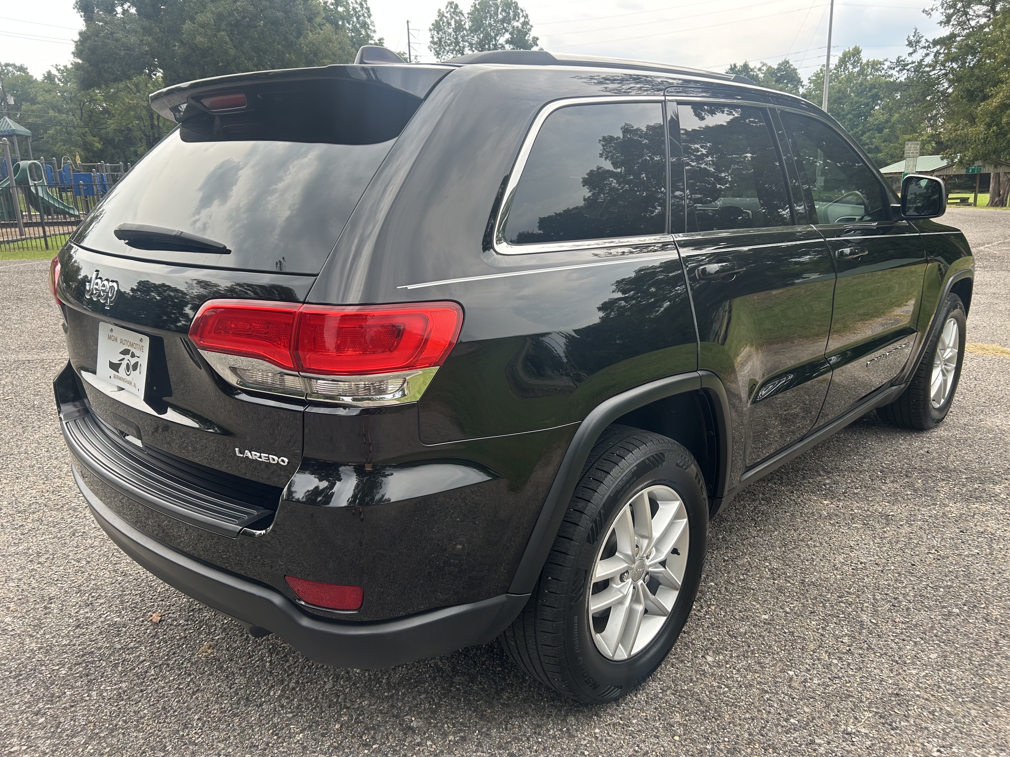 Used 2018 Jeep Grand Cherokee 2WD Laredo image 6