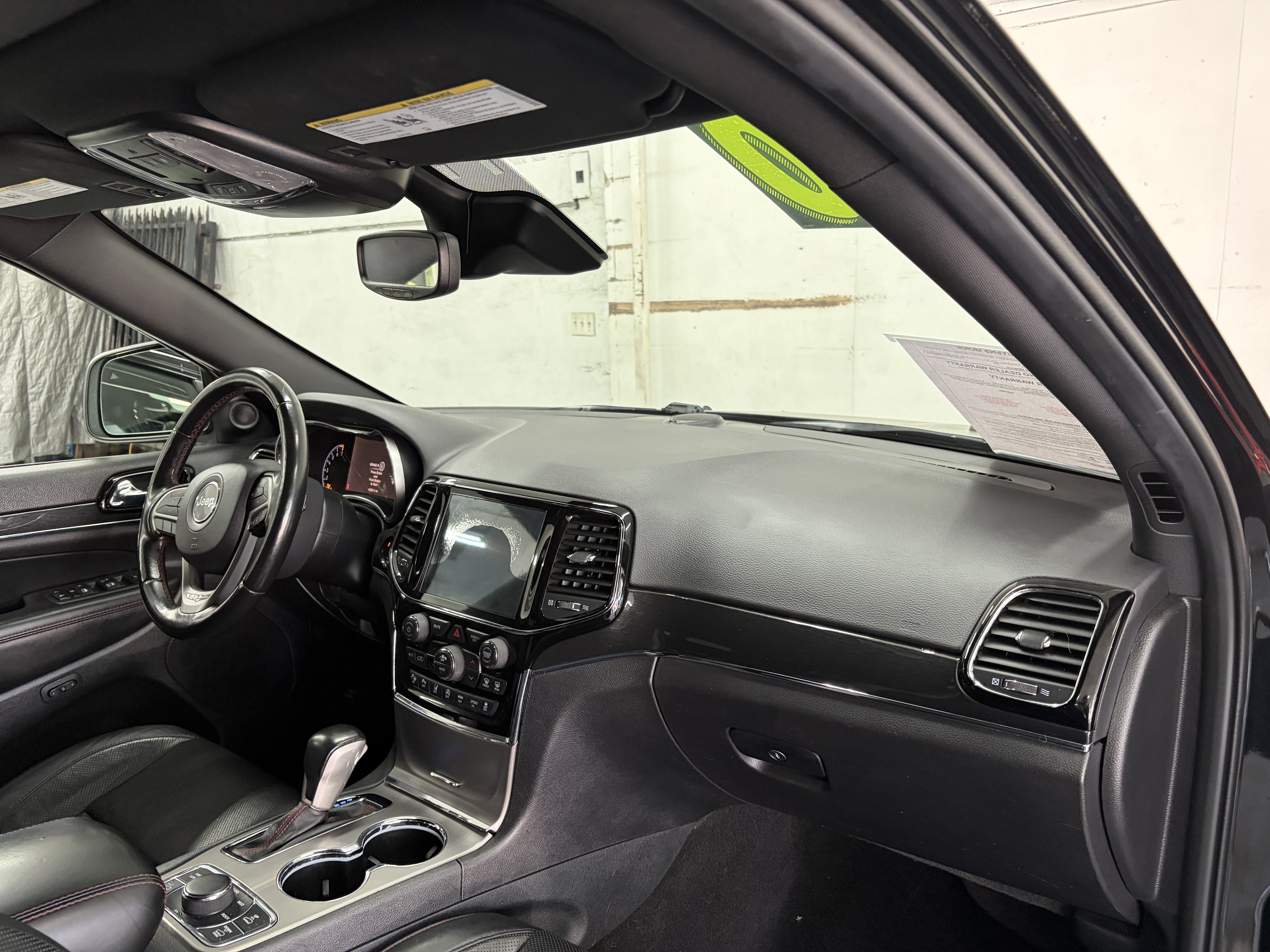 Used 2020 Jeep Grand Cherokee 4WD Trailhawk image 16