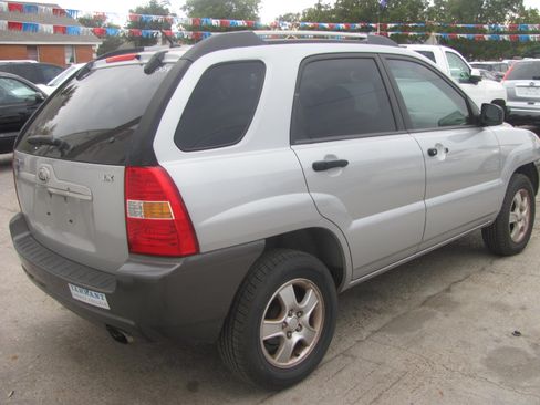 Used 2007 Kia Sportage image 3