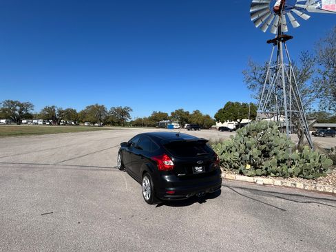 Used 2013 Ford Focus ST image 5