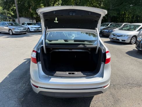 Used 2015 Ford Fiesta S image 29