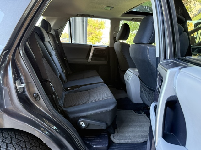Used 2011 Toyota 4Runner 4WD image 17