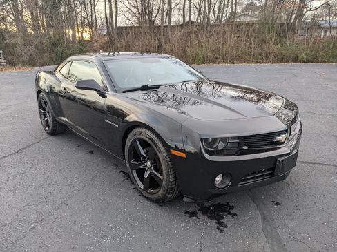 Used 2013 Chevrolet Camaro LT image 4