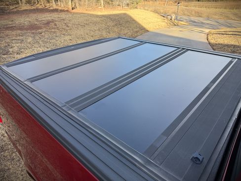 Used 2019 Ford F150 Lariat image 18