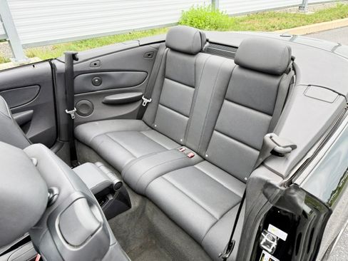 Used 2008 BMW 135i Coupe RWD image 26