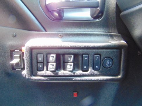 Used 2014 Chevrolet Silverado 1500 LTZ image 10