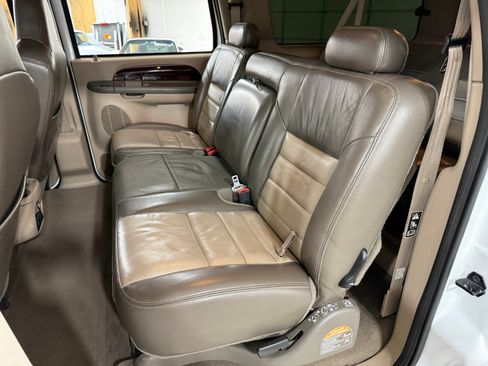 Used 2004 Ford Excursion 4WD Eddie Bauer image 31