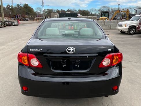 Used 2010 Toyota Corolla LE image 6