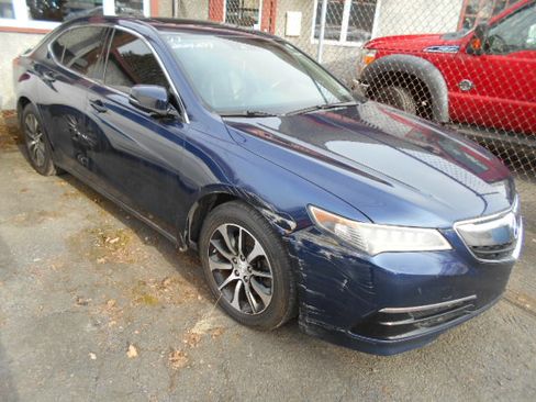 Used 2017 Acura TLX FWD w/Technology Package image 2