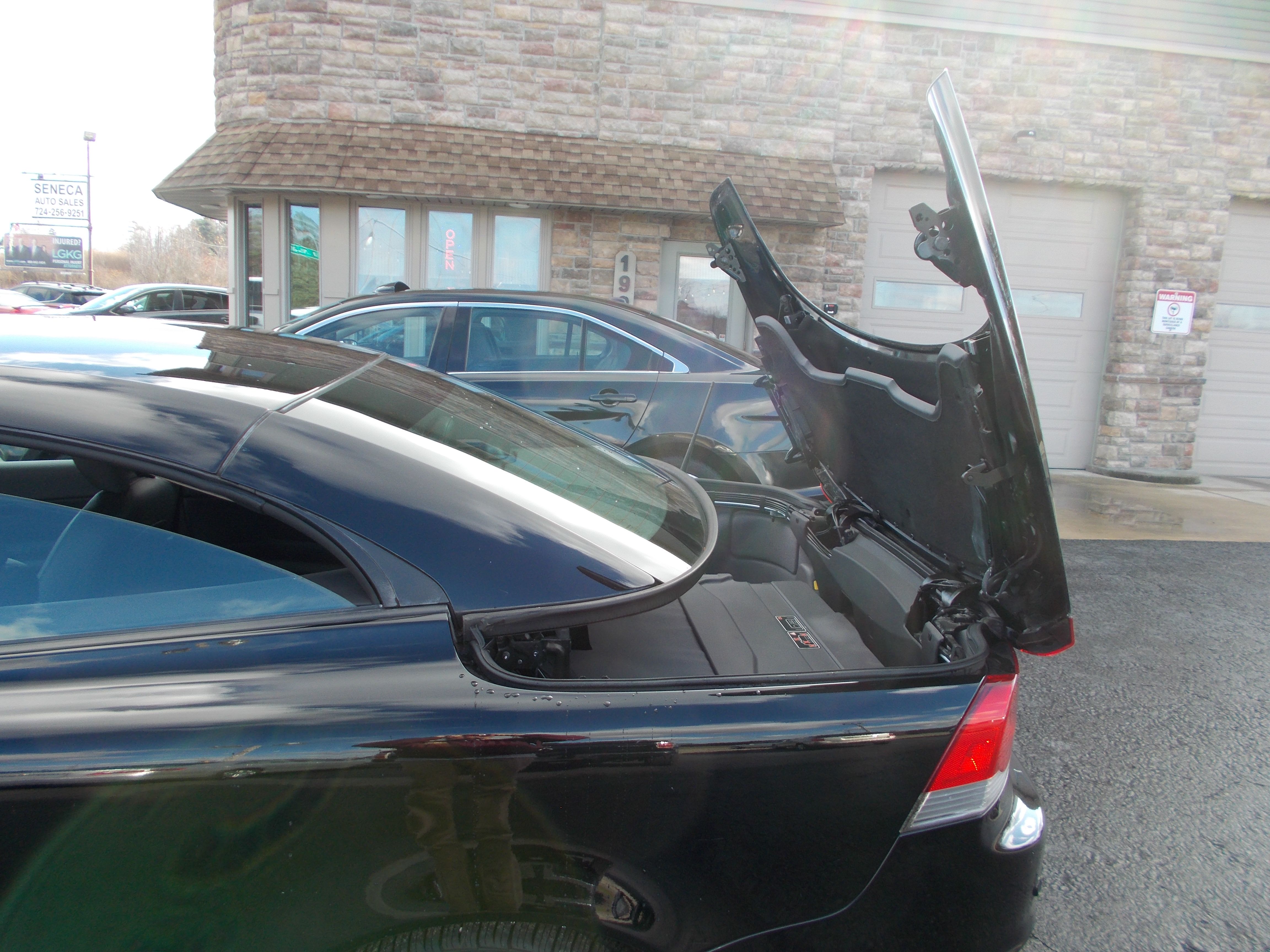 Used 2008 Volvo C70 T5 FWD image 12