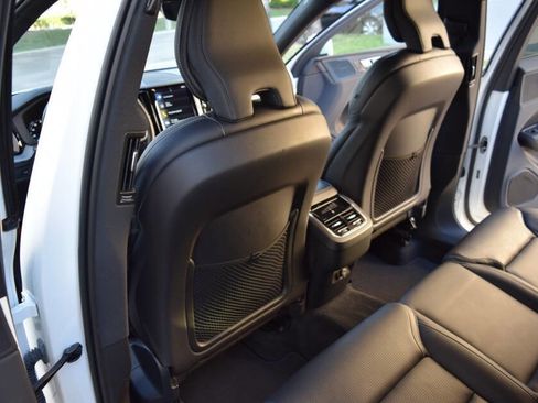 Used 2019 Volvo XC60 T6 Inscription image 47