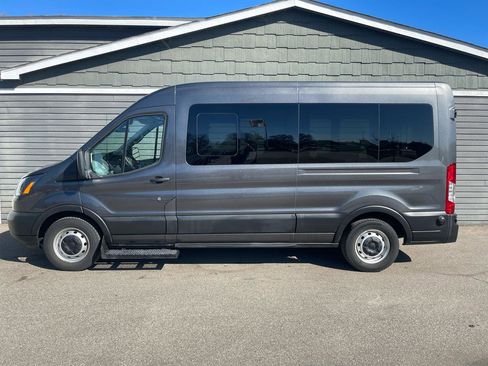 Used 2019 Ford Transit 350 XL image 14