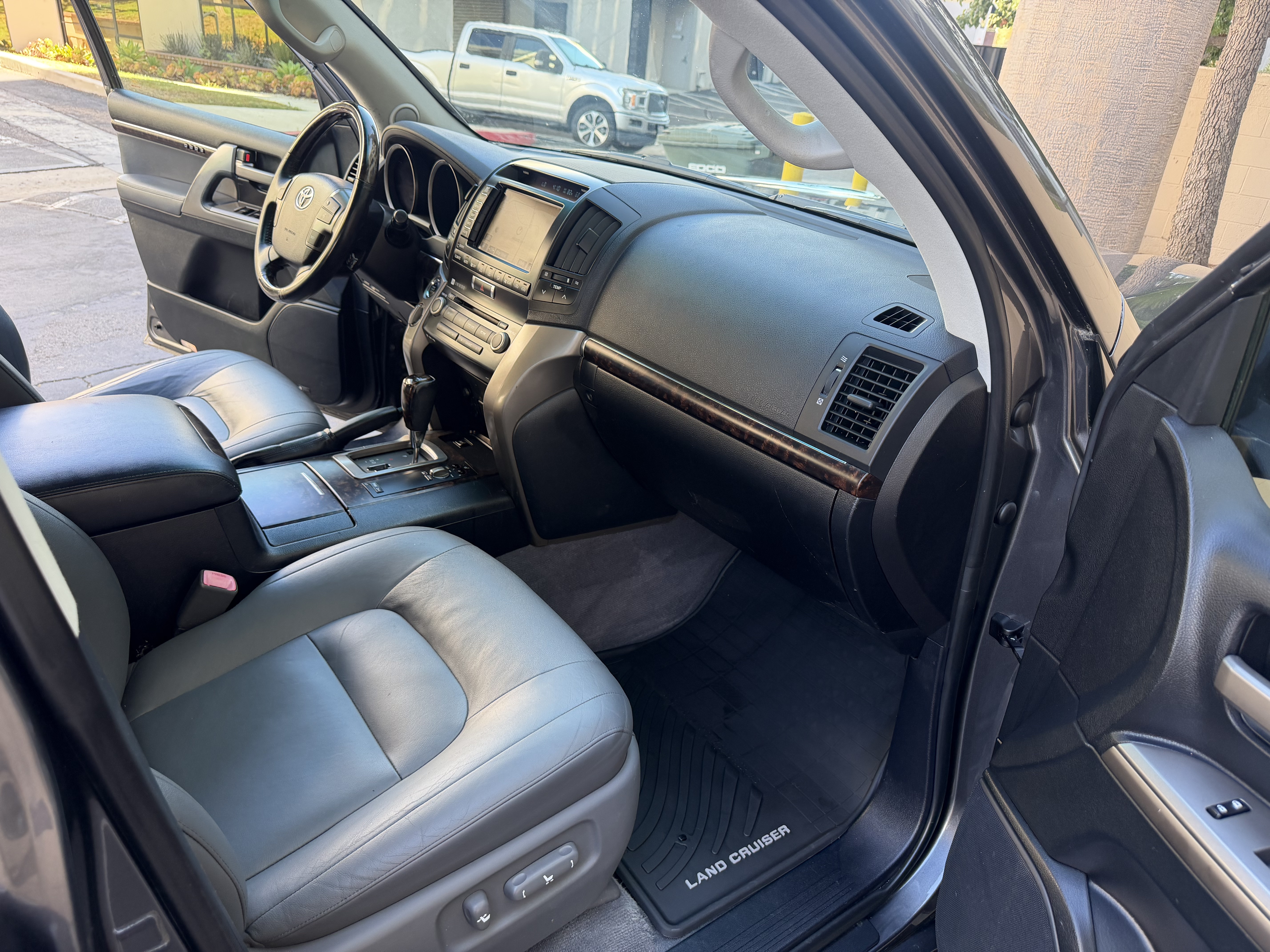 Used 2008 Toyota Land Cruiser UNAVAIL AWD/4WD image 34
