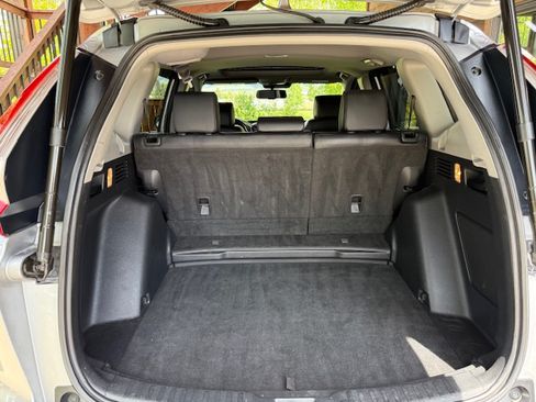 Used 2017 Honda CR-V Touring image 17