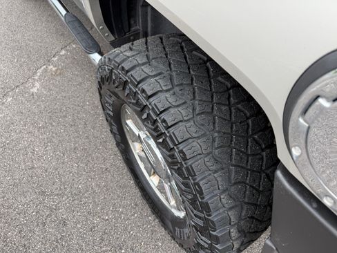 Used 2008 HUMMER H3 Alpha AWD/4WD image 7