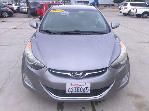 Used 2012 Hyundai Elantra GLS image 5