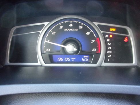 Used 2011 Honda Civic LX image 11