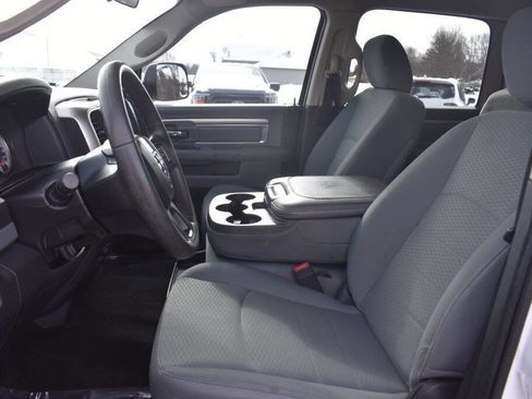 Used 2017 RAM 1500 Classic SLT image 13