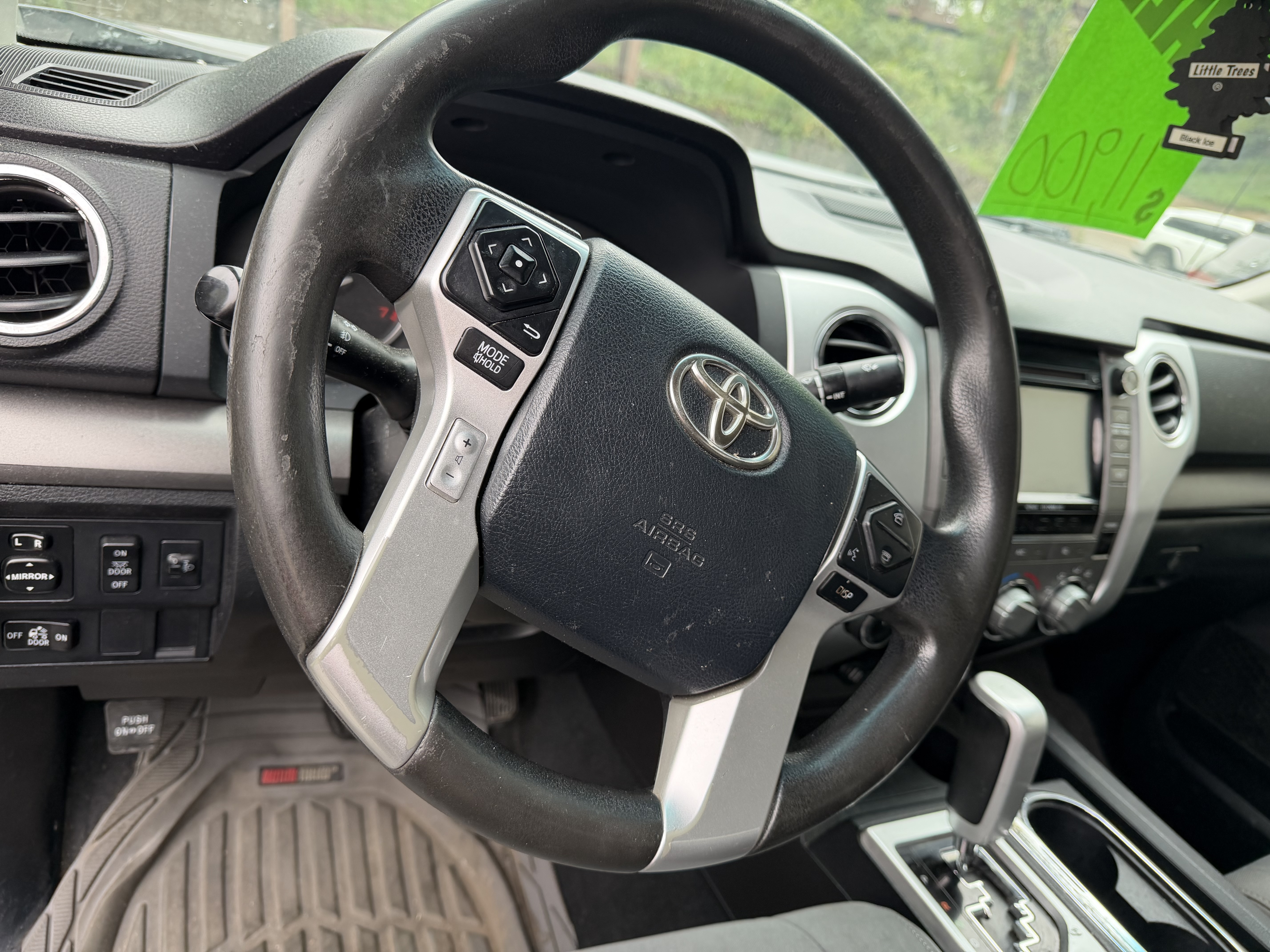 Used 2014 Toyota Tundra 4x4 Double Cab SR5 image 19