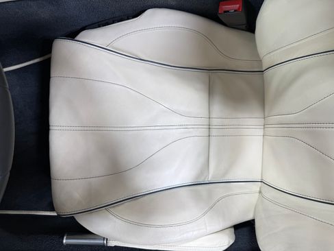 Used 2014 Aston Martin DB9 RWD image 23