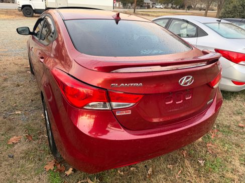 Used 2013 Hyundai Elantra Limited image 46