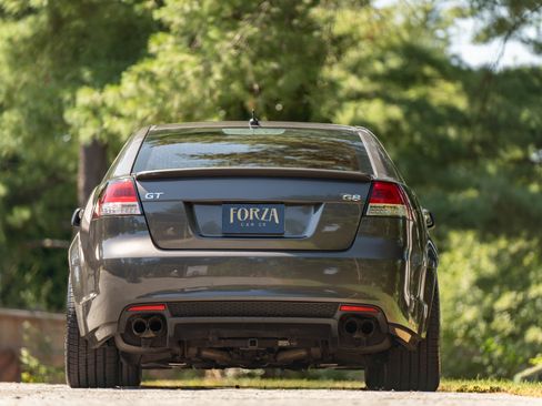 Used 2009 Pontiac G8 GT RWD image 10