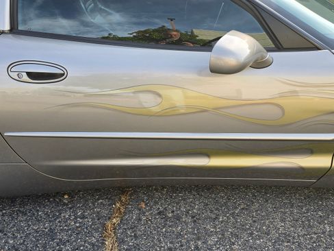 Used 1999 Chevrolet Corvette image 38