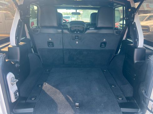 Used 2020 Jeep Wrangler Freedom Edition image 20