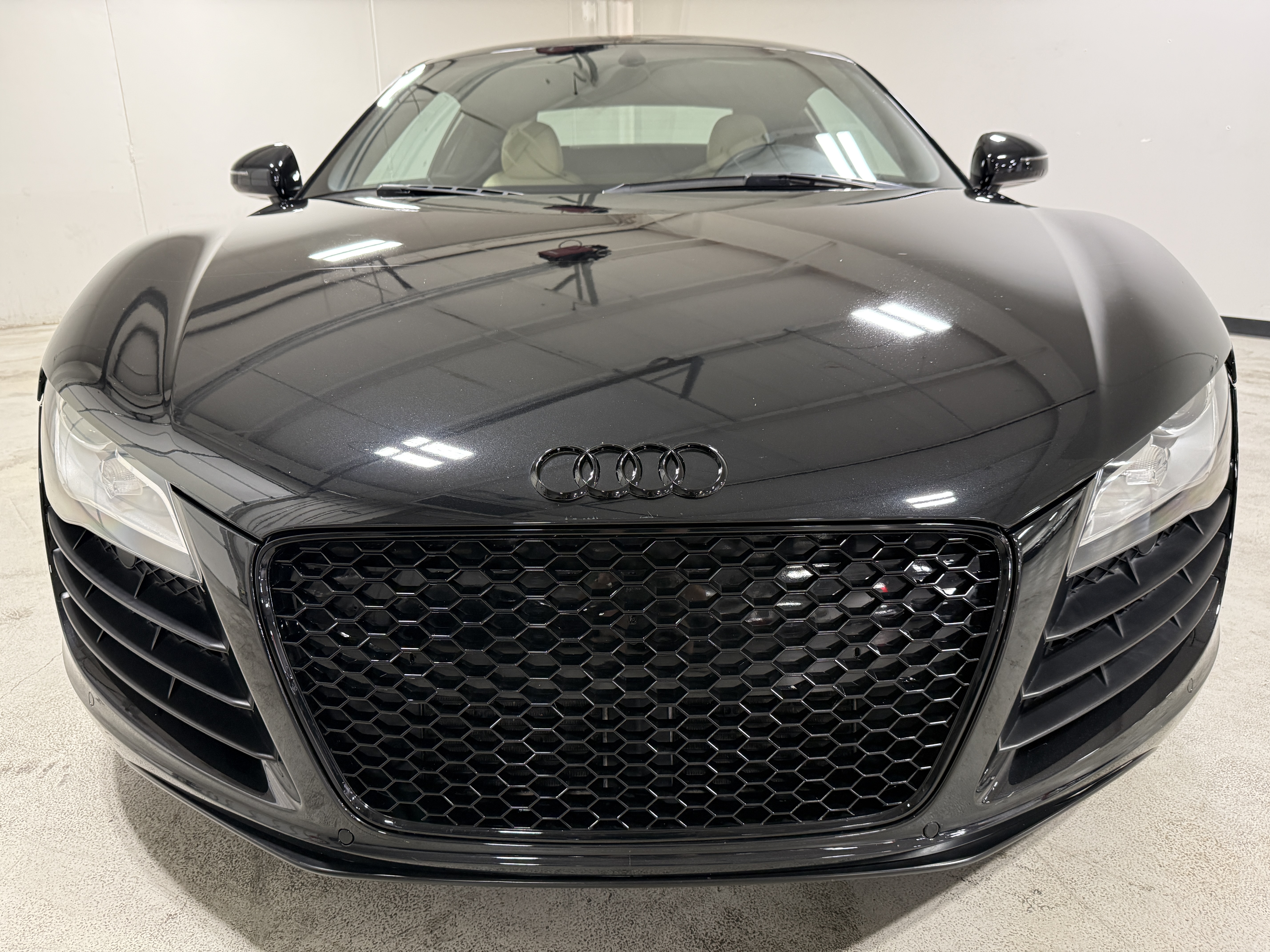 Used 2009 Audi R8 4.2 Coupe AWD/4WD image 12