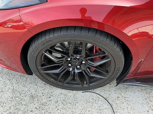 Used 2025 Chevrolet Corvette Z06 w/ 3LZ 70th Anniversary image 9