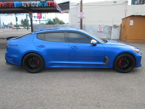 Used 2018 Kia Stinger GT-Line image 2