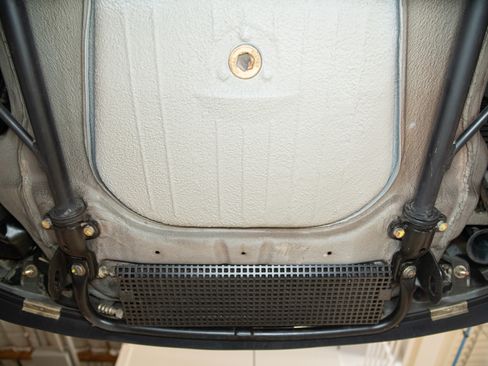 Used 1987 Porsche 911 Carrera Coupe RWD image 92