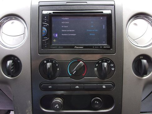 Used 2004 Ford F150 image 10