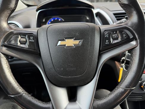 Used 2016 Chevrolet Trax LTZ FWD image 14