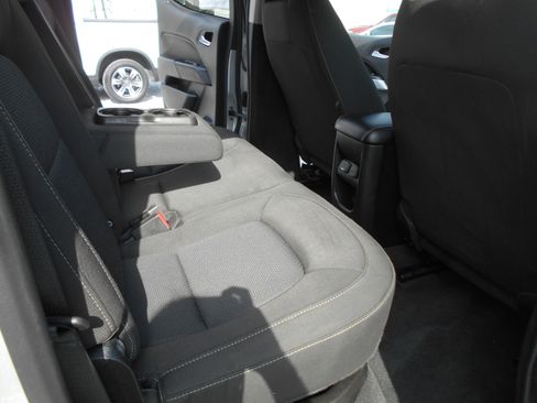 Used 2020 Chevrolet Colorado LT image 9