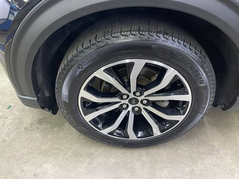 Certified 2022 Ford Explorer ST-Line image 10