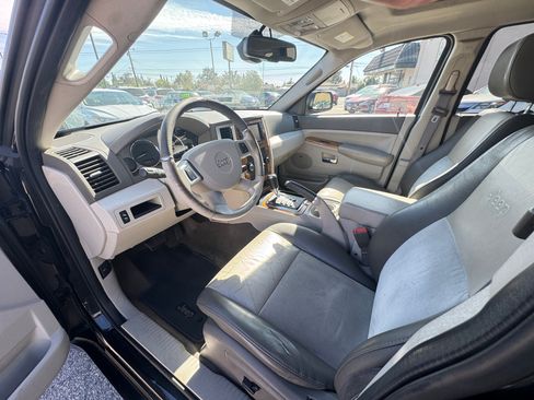 Used 2009 Jeep Grand Cherokee Limited image 16