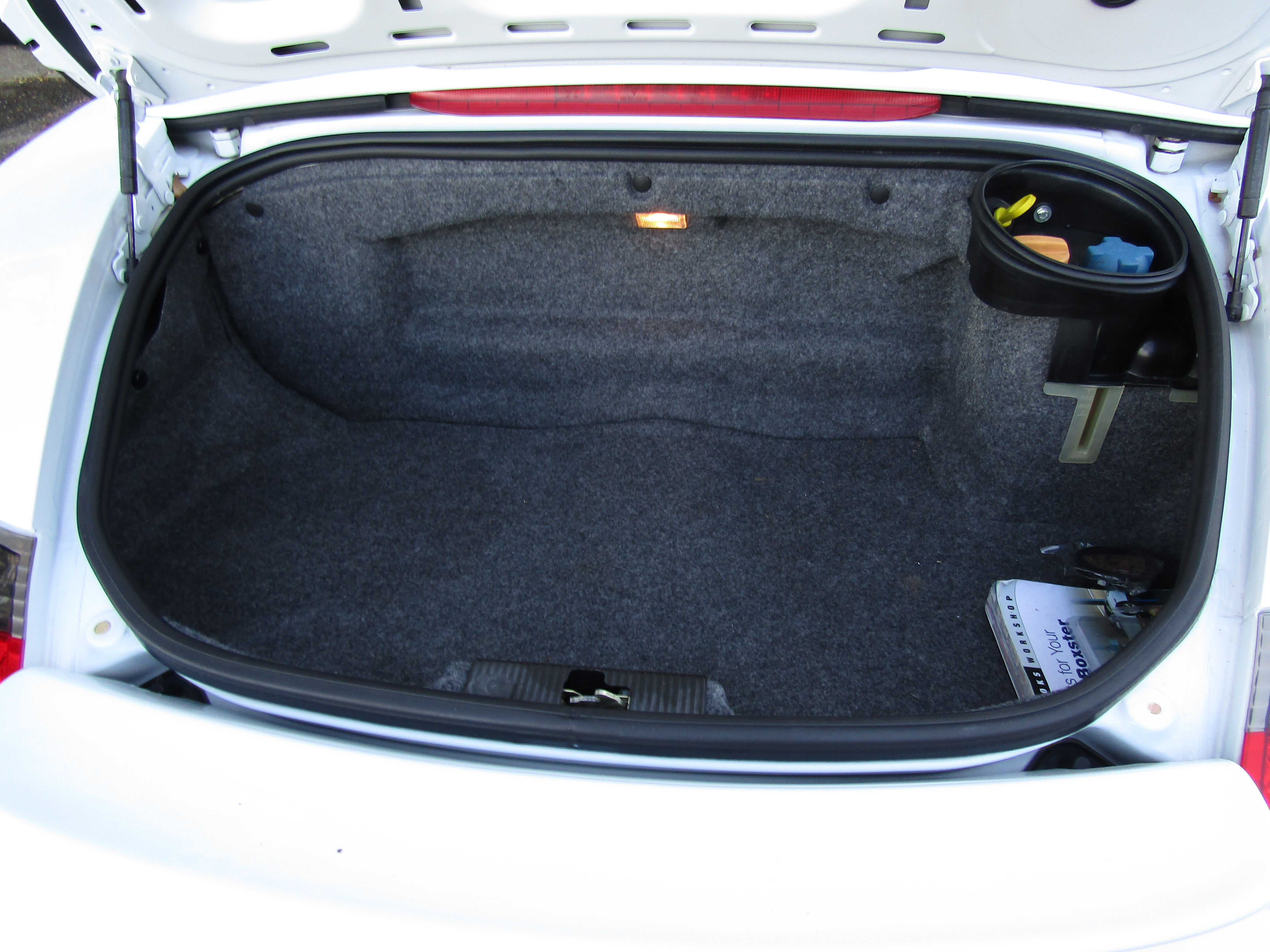 Used 1998 Porsche Boxster UNAVAIL RWD image 12