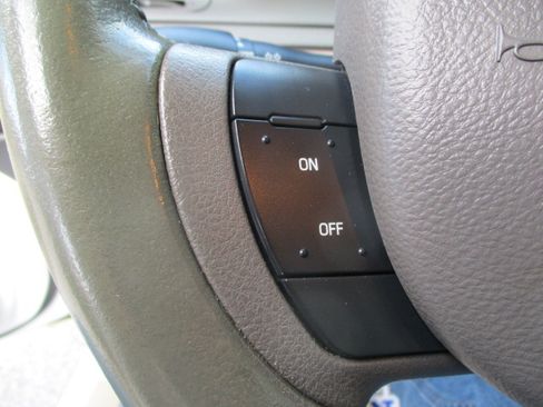 Used 2008 Mercury Grand Marquis LS image 27
