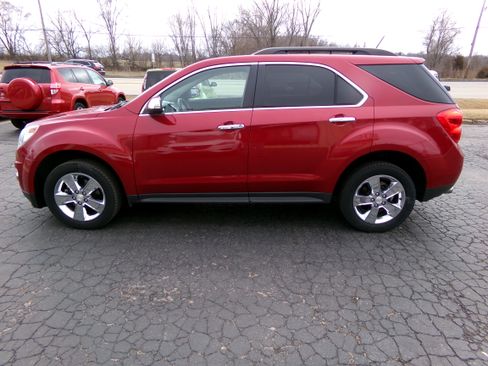 Used 2014 Chevrolet Equinox LT image 2