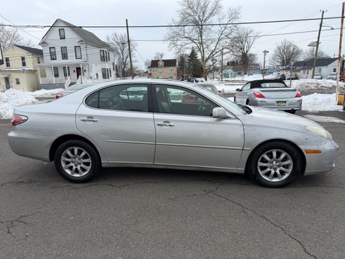 Used 2004 Lexus ES 330 image 27