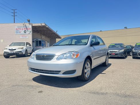 Used 2005 Toyota Corolla CE FWD image 2